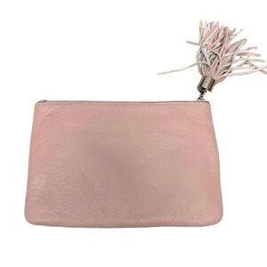 NWOT GILI Halo Textured Leather Zip Top Pink Wristlet / Clutch w/ Tassel